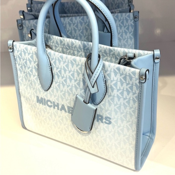 Michael Kors Small Shopper TZ Xbody Bag Light Sky Blue - Picture 8 of 9